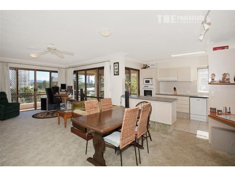 2/13 Nathan Street, Burleigh Heads QLD 4220