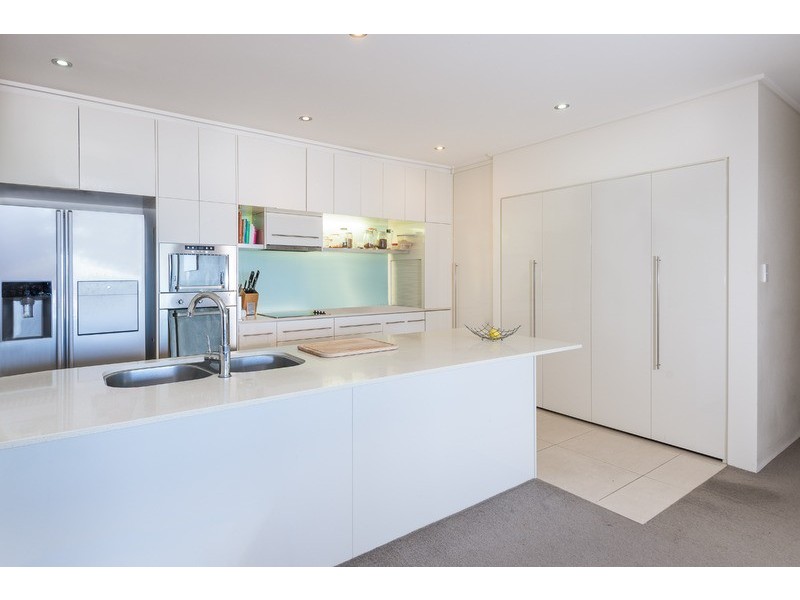 214/1 Toombul Avenue, Miami QLD 4220