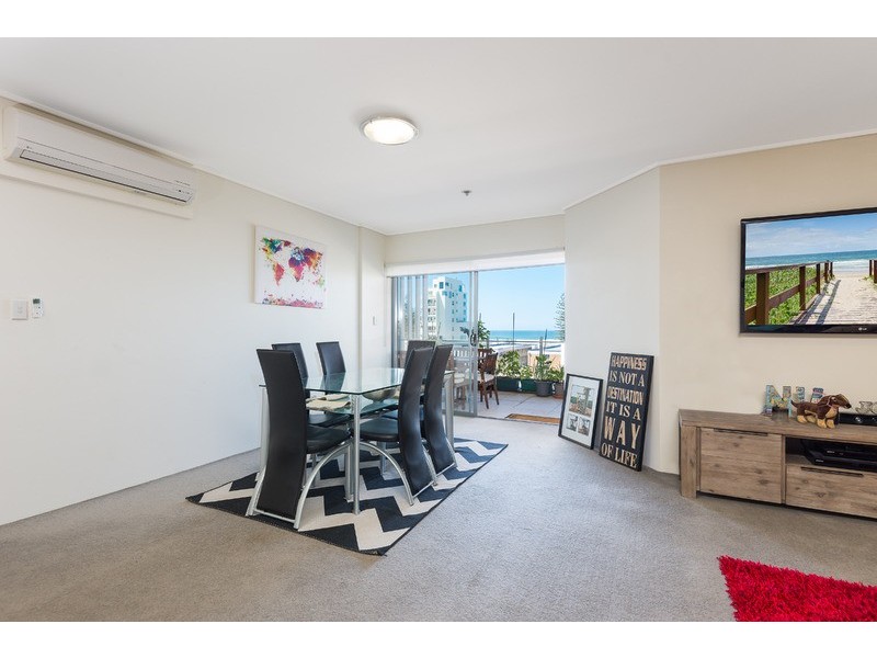 214/1 Toombul Avenue, Miami QLD 4220