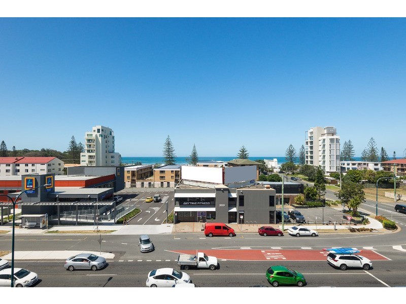 214/1 Toombul Avenue, Miami QLD 4220