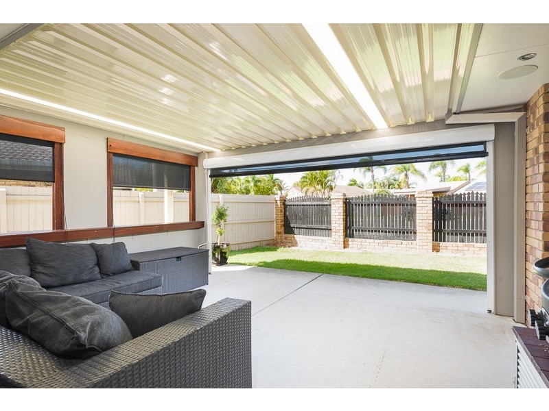 63 Silvabank Drive, Varsity Lakes QLD 4227