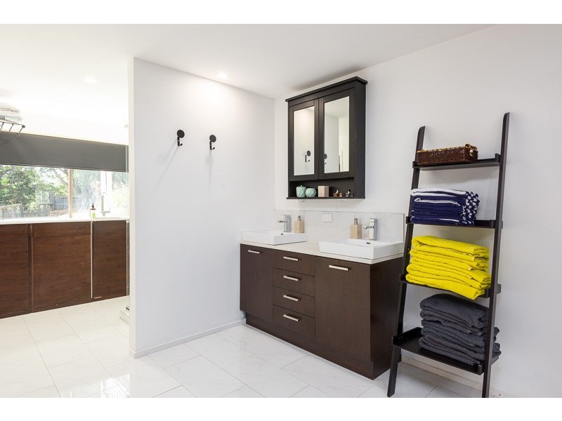 10 Heulan Court, Reedy Creek QLD 4227