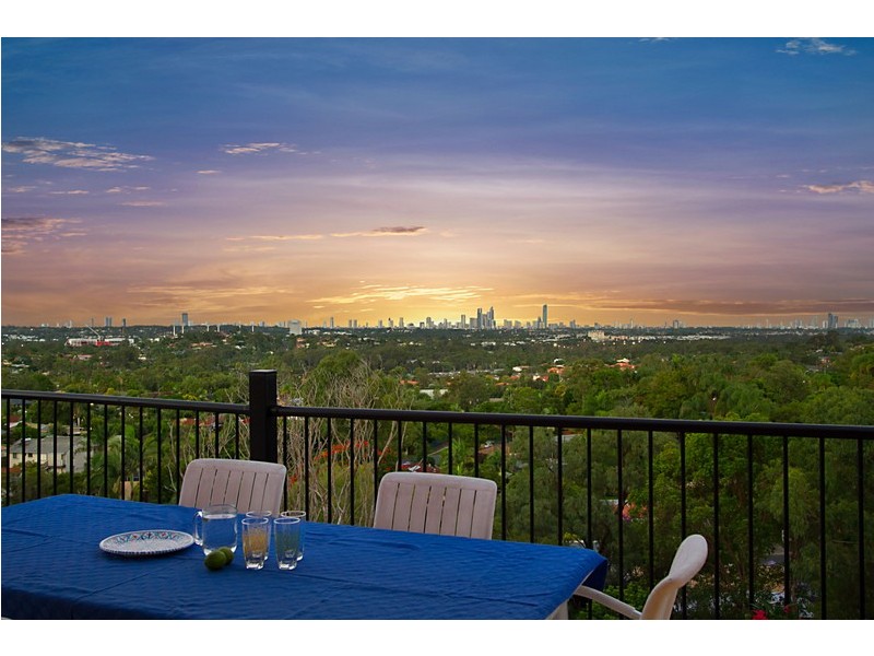 36 Convery Crescent, Highland Park QLD 4211