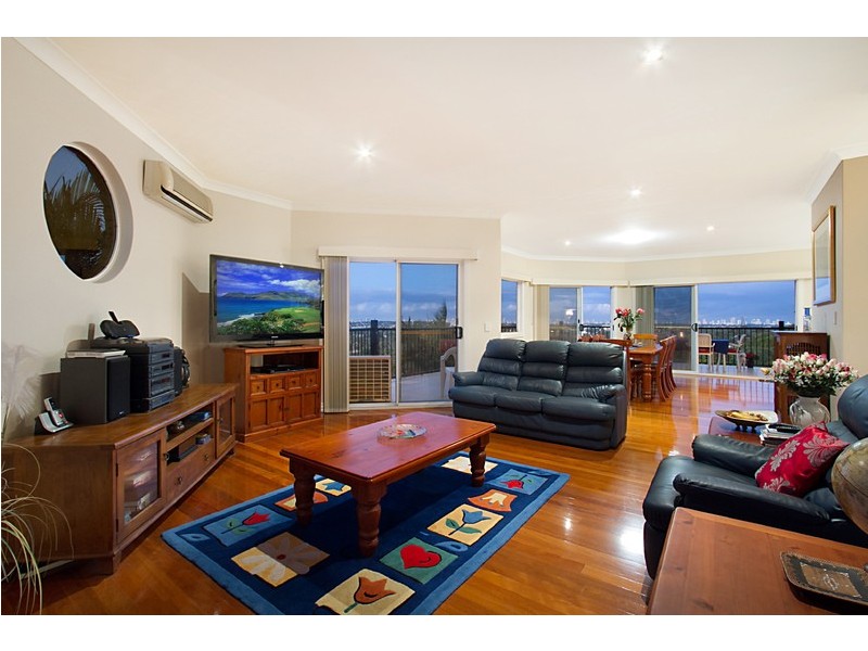 36 Convery Crescent, Highland Park QLD 4211