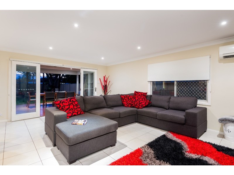 80 Chainey Avenue, Miami QLD 4220