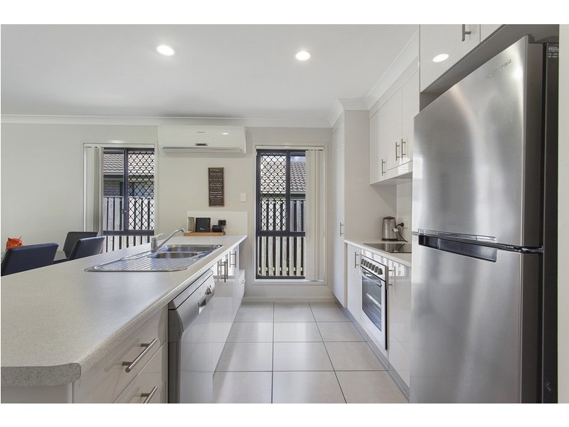 43 Manning Circuit, Pacific Pines QLD 4211