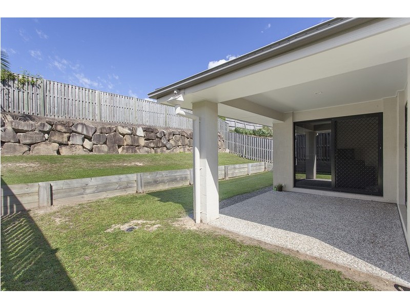 43 Manning Circuit, Pacific Pines QLD 4211