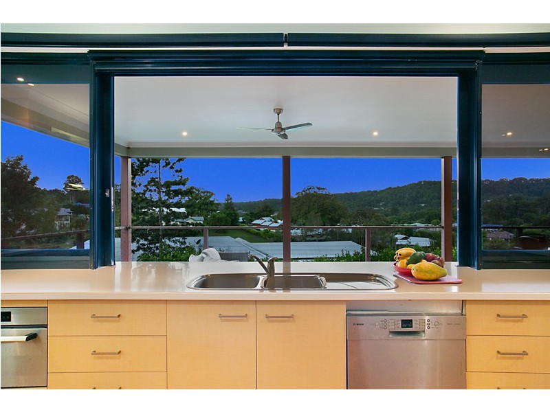 5 Dwyer Close, Tallebudgera QLD 4228