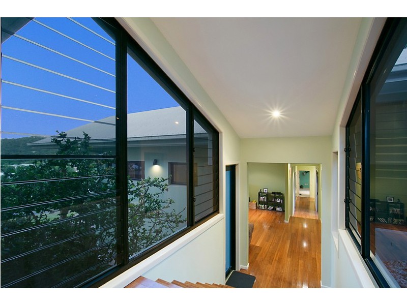 5 Dwyer Close, Tallebudgera QLD 4228