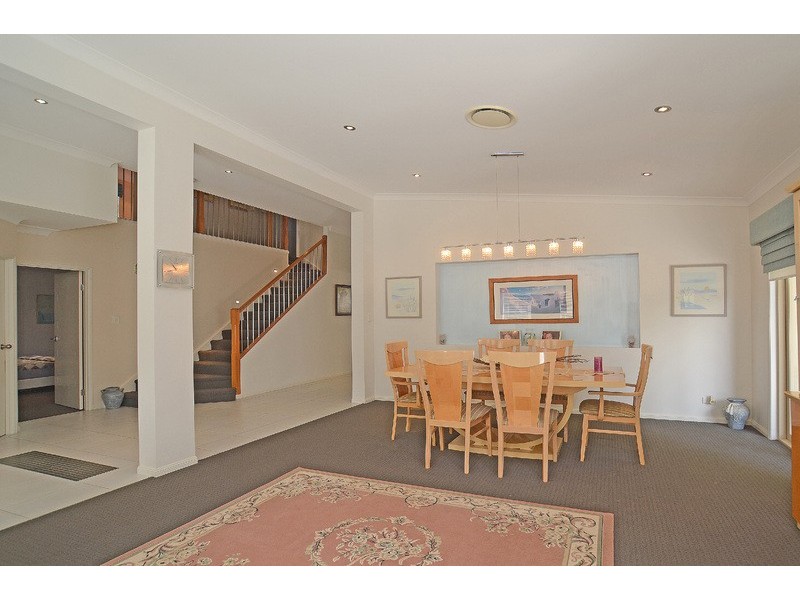 8 Gilgandra Close, Reedy Creek QLD 4227