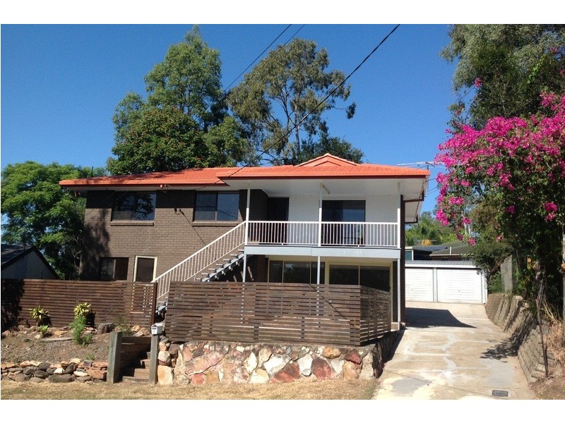 8 Dobell Avenue, Collingwood Park QLD 4301