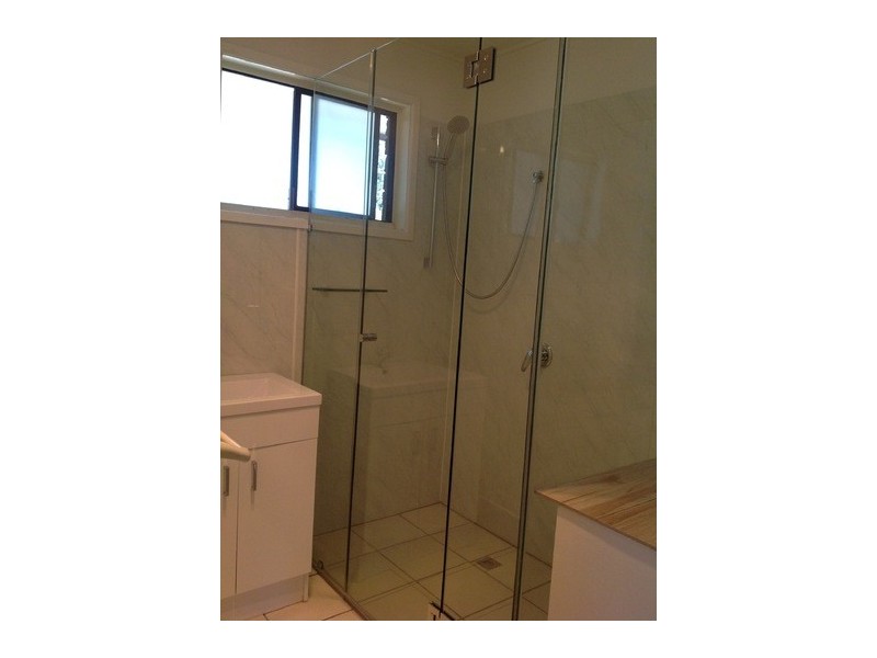 8 Dobell Avenue, Collingwood Park QLD 4301