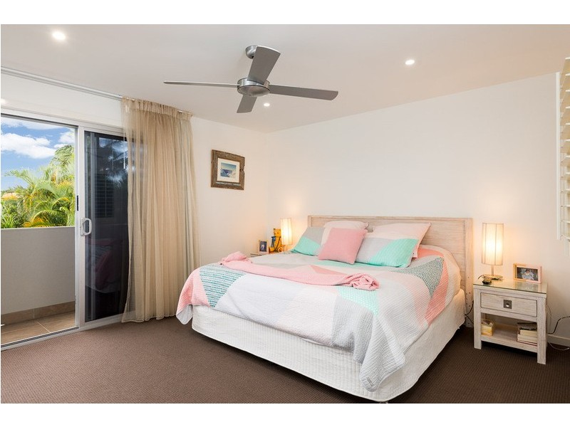 1/65 Albion Avenue, Miami QLD 4220