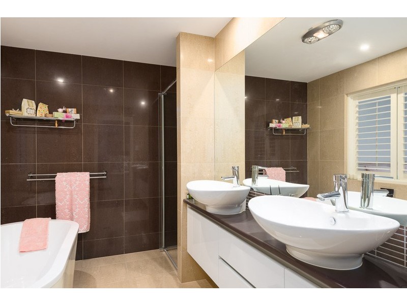 1/65 Albion Avenue, Miami QLD 4220