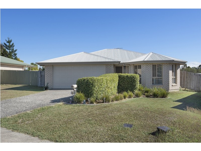 6 Waratah Court, Yamanto QLD 4305