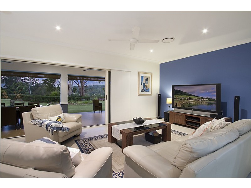 39 Tobin Way, Tallebudgera QLD 4228