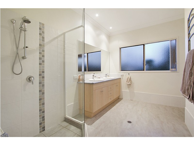 39 Tobin Way, Tallebudgera QLD 4228