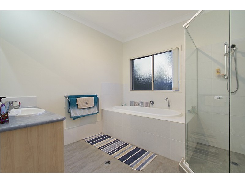 39 Tobin Way, Tallebudgera QLD 4228