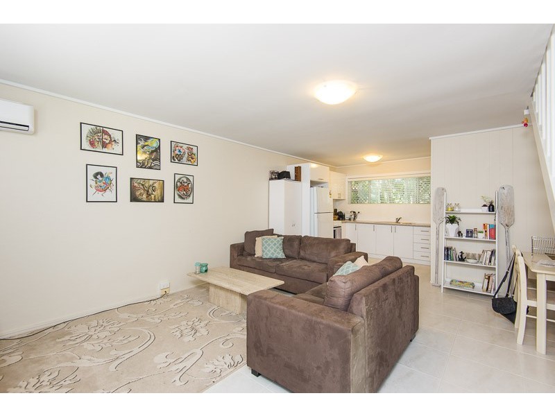 @/3 Miami Key, Broadbeach Waters QLD 4218