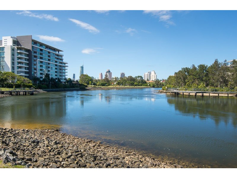 @/3 Miami Key, Broadbeach Waters QLD 4218