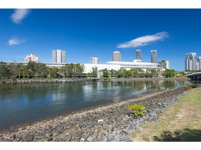 @/3 Miami Key, Broadbeach Waters QLD 4218