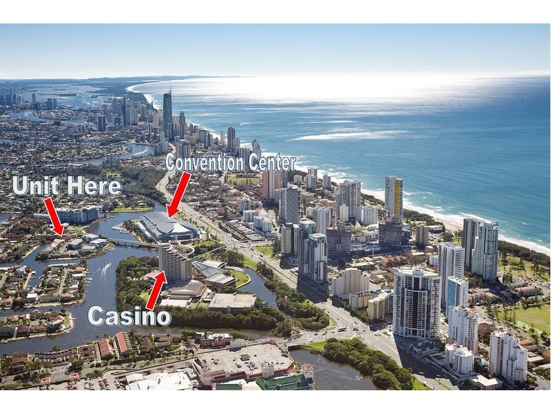 @/3 Miami Key, Broadbeach Waters QLD 4218