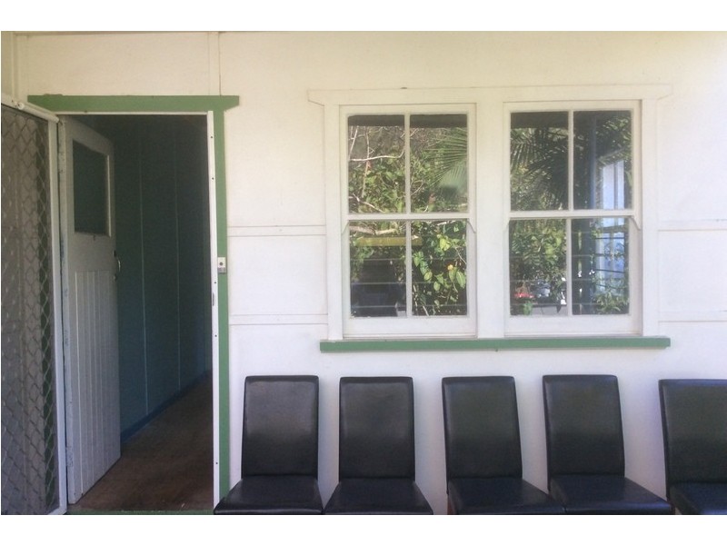 33 Matilda Street, Burleigh Heads QLD 4220