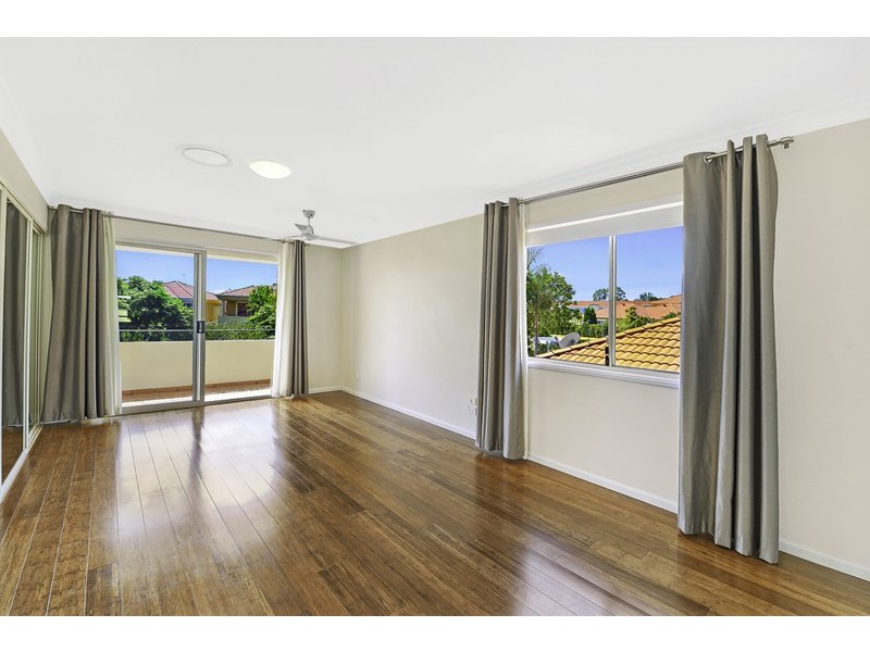 3/3 Robina Town Centre Drive, Robina QLD 4226