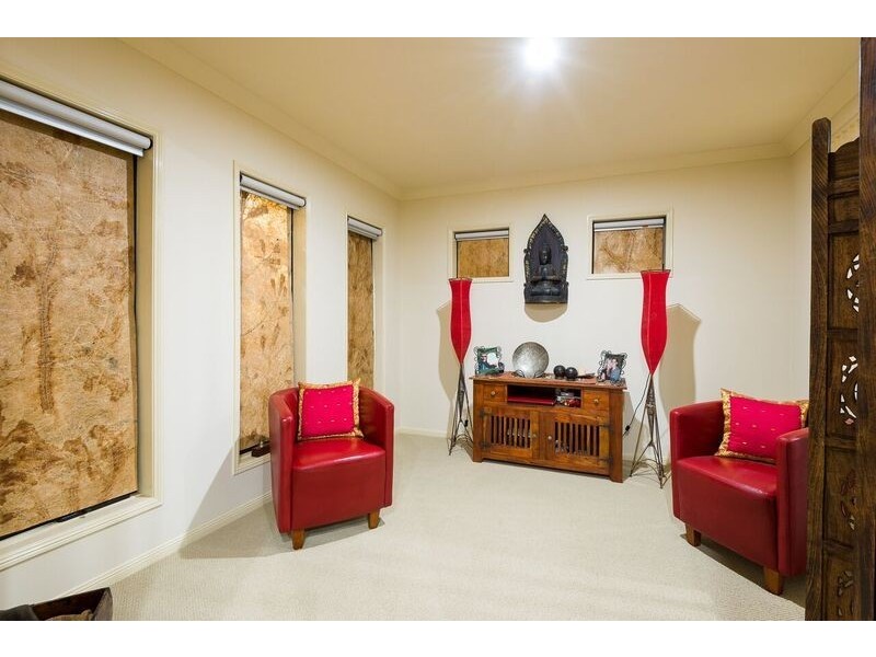 65 Observatory Drive, Reedy Creek QLD 4227