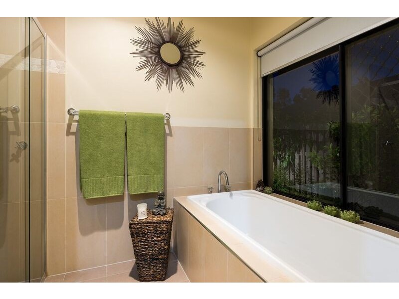 65 Observatory Drive, Reedy Creek QLD 4227