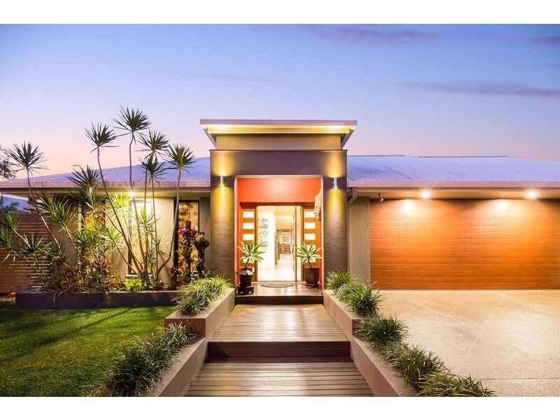 65 Observatory Drive, Reedy Creek QLD 4227
