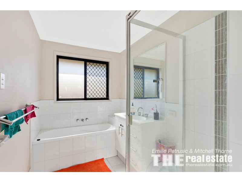 65 Argule Street, Hillcrest QLD 4118