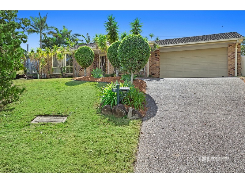 19 Malekula Rise, Pacific Pines QLD 4211