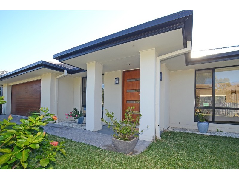 39 York Creek Crescent, Reedy Creek QLD 4227