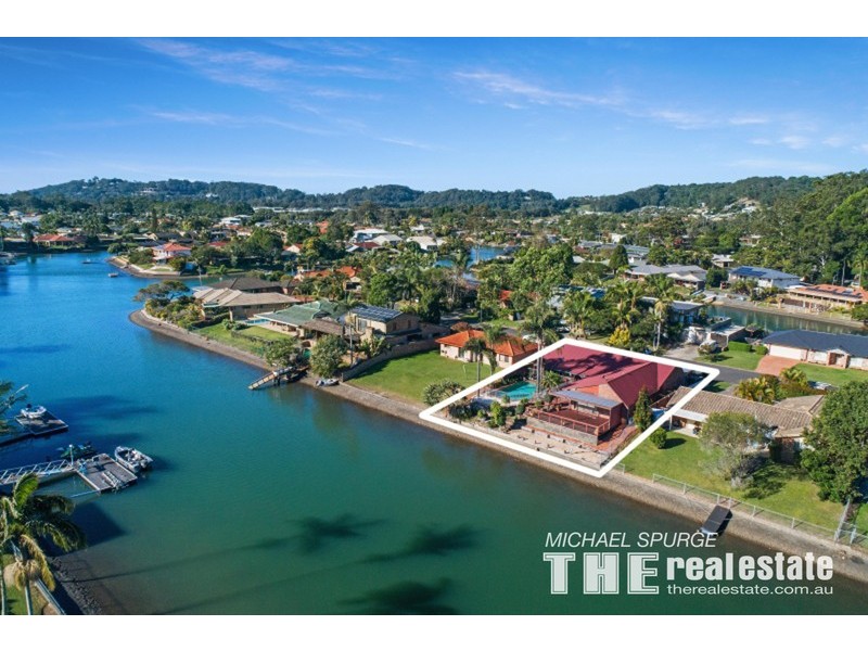 8 Chauvel Court, Currumbin Waters QLD 4223