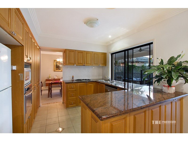 1/16 Cascade Avenue, Benowa QLD 4217