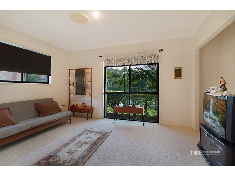1/16 Cascade Avenue, Benowa QLD 4217