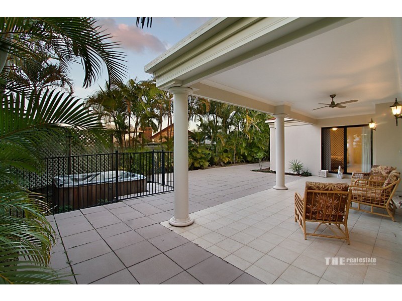 1/16 Cascade Avenue, Benowa QLD 4217