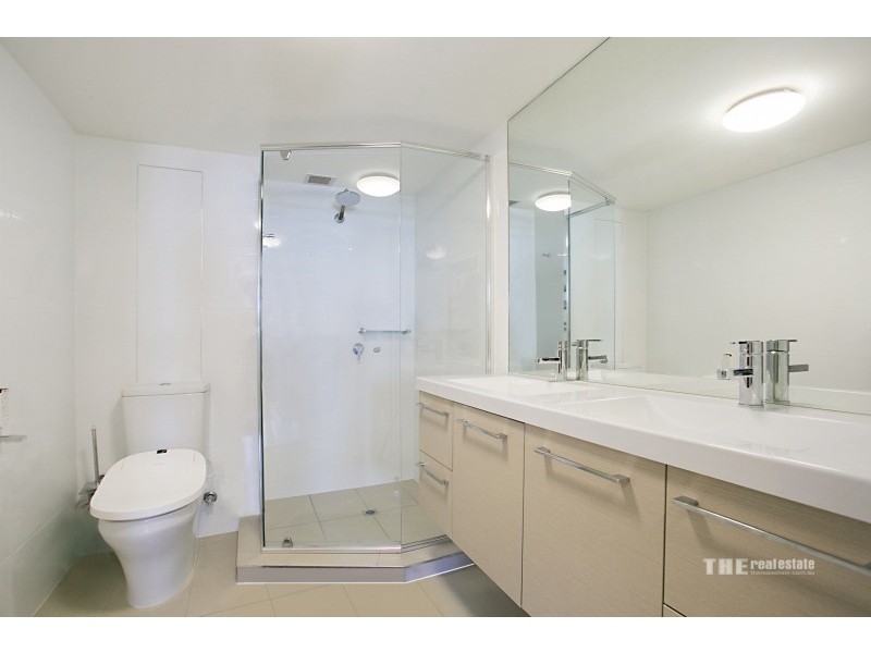 9D/50 Old Burleigh Road, Surfers Paradise QLD 4217