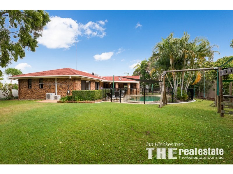 7 Nelson Court, Benowa QLD 4217