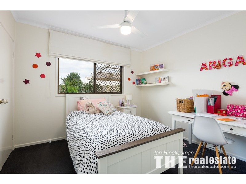 7 Nelson Court, Benowa QLD 4217