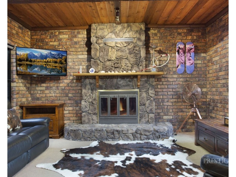 475 Tallebudgera Connection Road, Tallebudgera QLD 4228