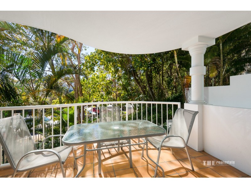 5/28 Chairlift Avenue, Miami QLD 4220