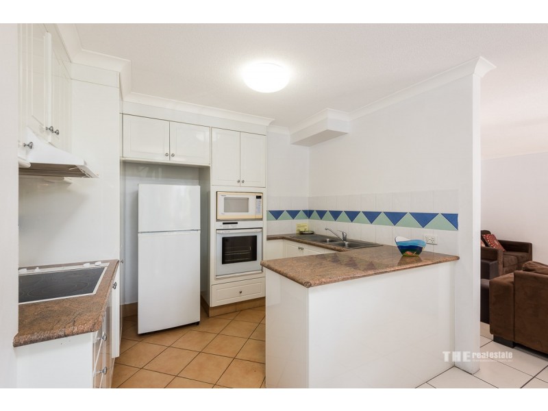 5/28 Chairlift Avenue, Miami QLD 4220