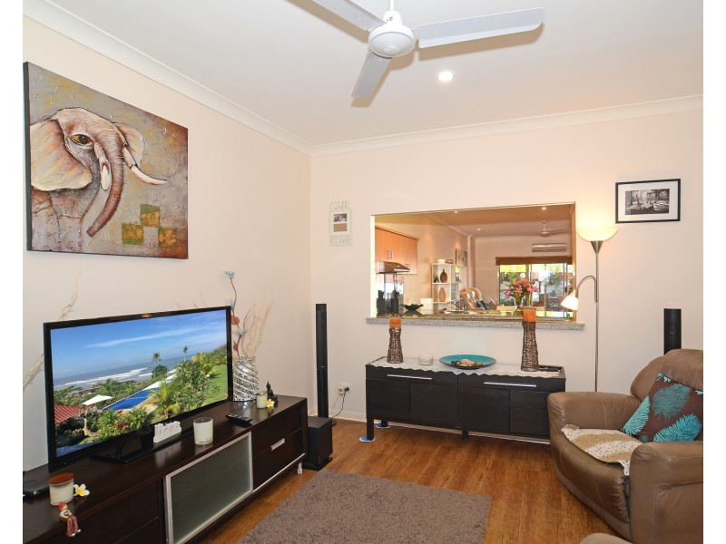 1/7 Sky Royal Terrace, Burleigh Heads QLD 4220