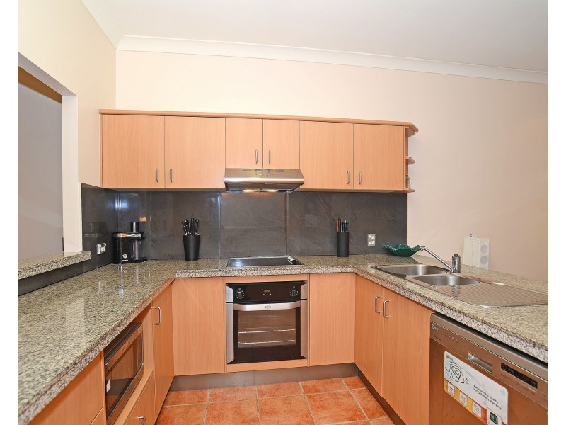 1/7 Sky Royal Terrace, Burleigh Heads QLD 4220