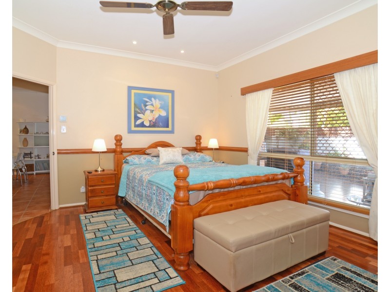 1/7 Sky Royal Terrace, Burleigh Heads QLD 4220