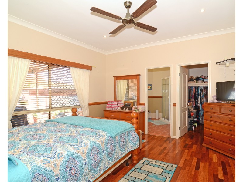 1/7 Sky Royal Terrace, Burleigh Heads QLD 4220