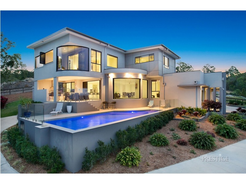 8 Abbey Ridge Road, Reedy Creek QLD 4227