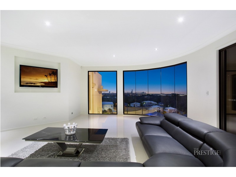 8 Abbey Ridge Road, Reedy Creek QLD 4227